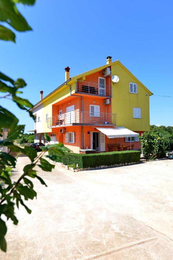 Apartments Blaza Božava Εξωτερικό φωτογραφία