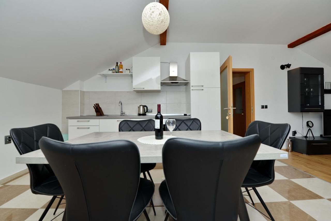 Apartments Blaza Božava Εξωτερικό φωτογραφία