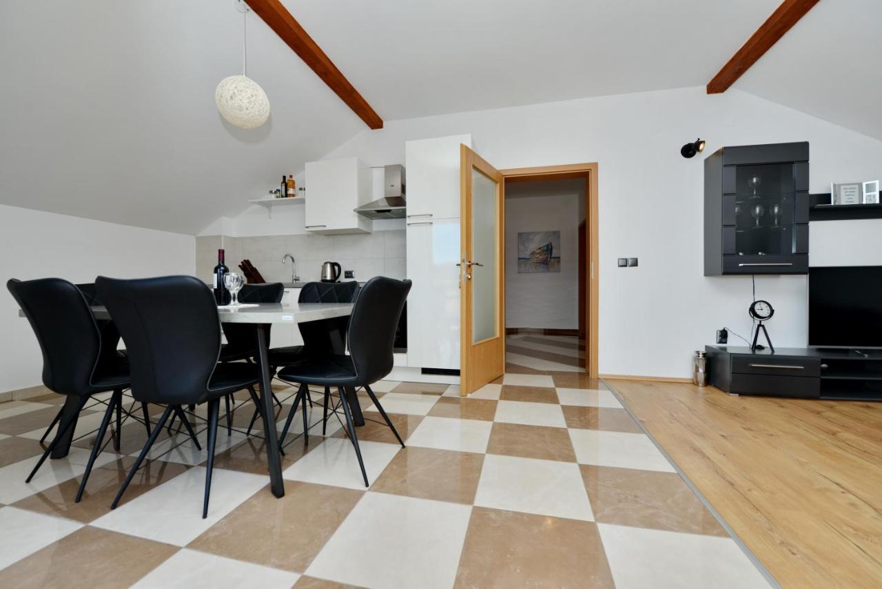 Apartments Blaza Božava Εξωτερικό φωτογραφία