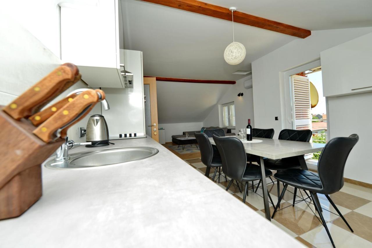 Apartments Blaza Božava Εξωτερικό φωτογραφία