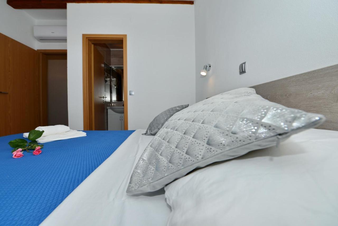 Apartments Blaza Božava Εξωτερικό φωτογραφία