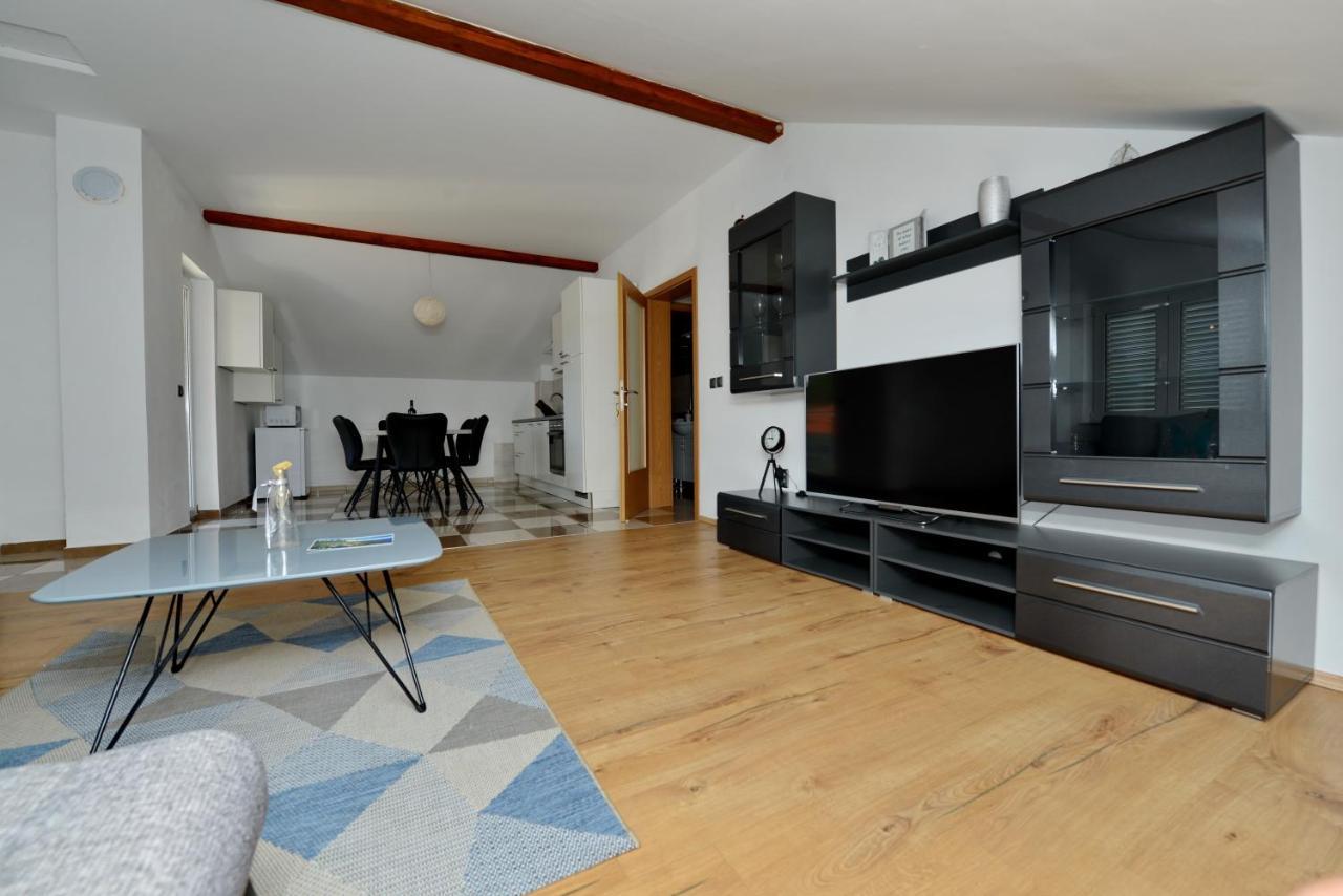 Apartments Blaza Božava Εξωτερικό φωτογραφία